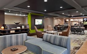 Courtyard by Marriott Tulsa Central